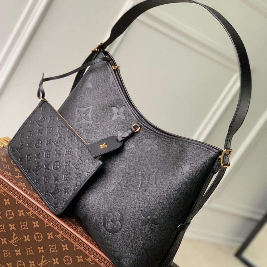 Louis Vuitton CARRYALL MM – EXCLUSIVELY ONLINE M46289