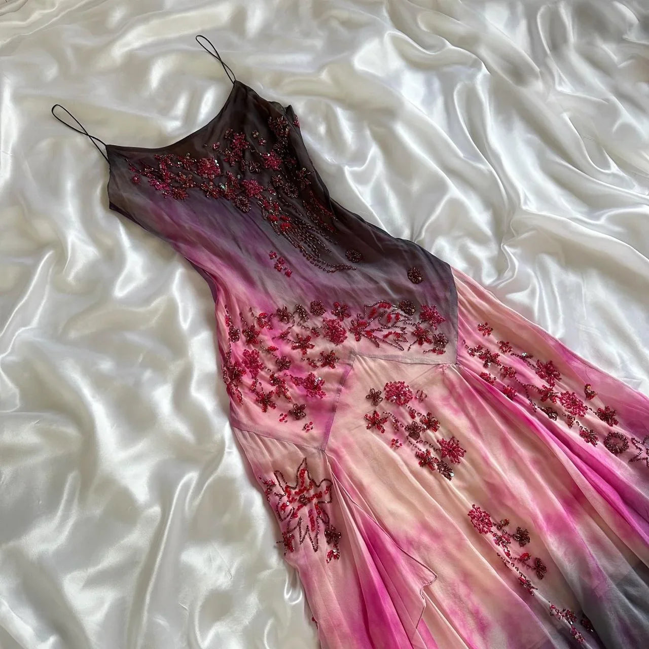 Pink Gradient Gorgeous Lightweight Exquisite Beaded Spaghetti Strap Long Chiffon Ball Gown Evening Gown Party Dress gh3339