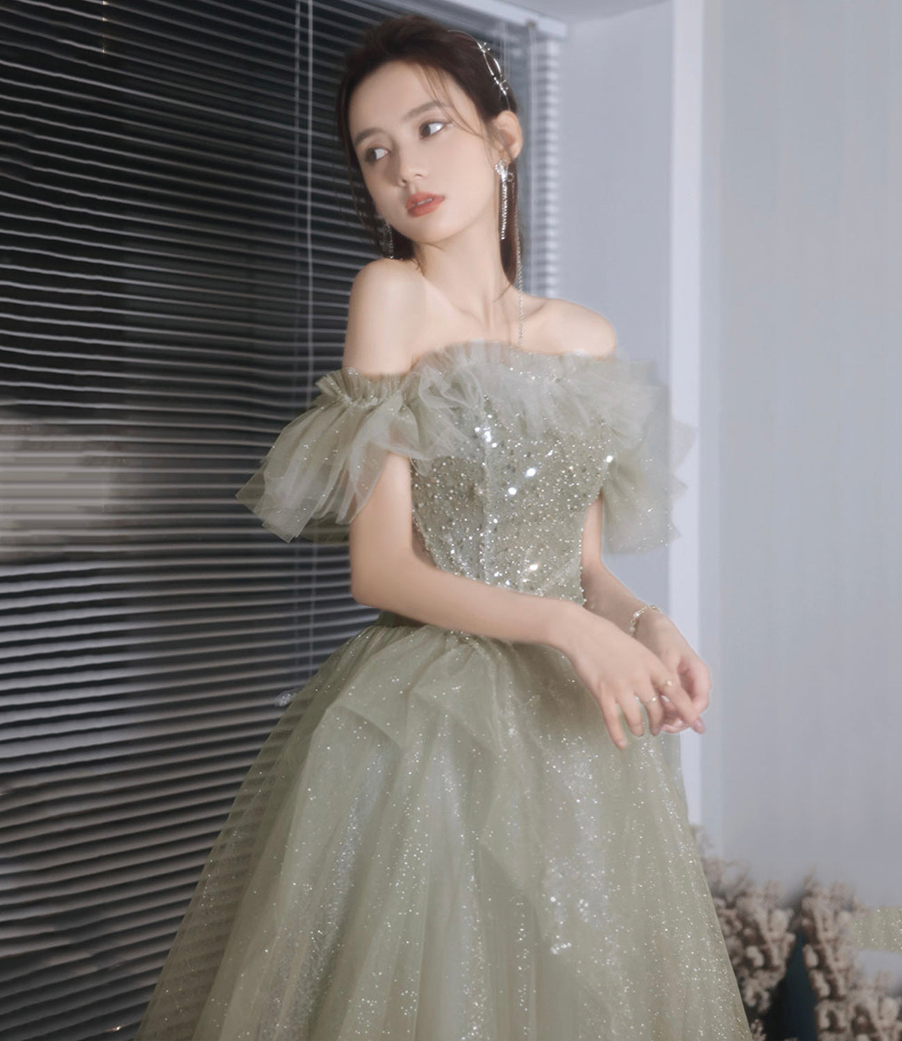 Green tulle sequins long prom dress A line evening dress  10225