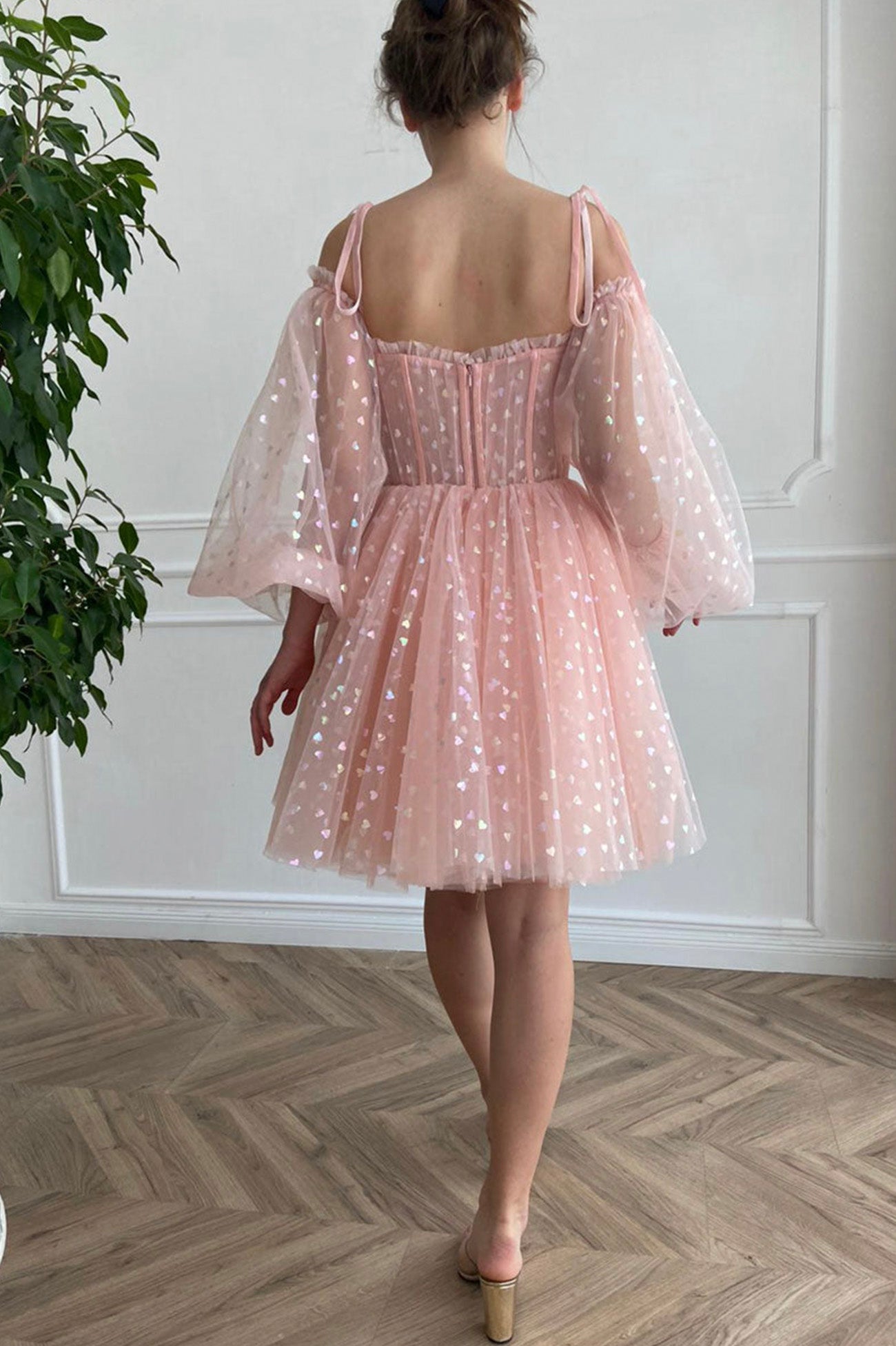 Pink Tulle Short A-Line Prom Dress, Lovely Long Sleeve Homecoming Party Dress