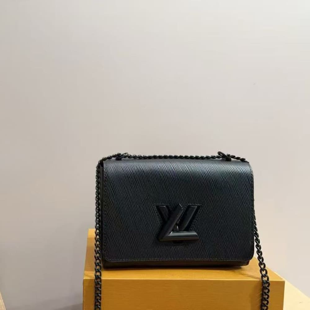 LOUIS VUITTON TWIST MM BAG ALL BLACK 23CM M25325
