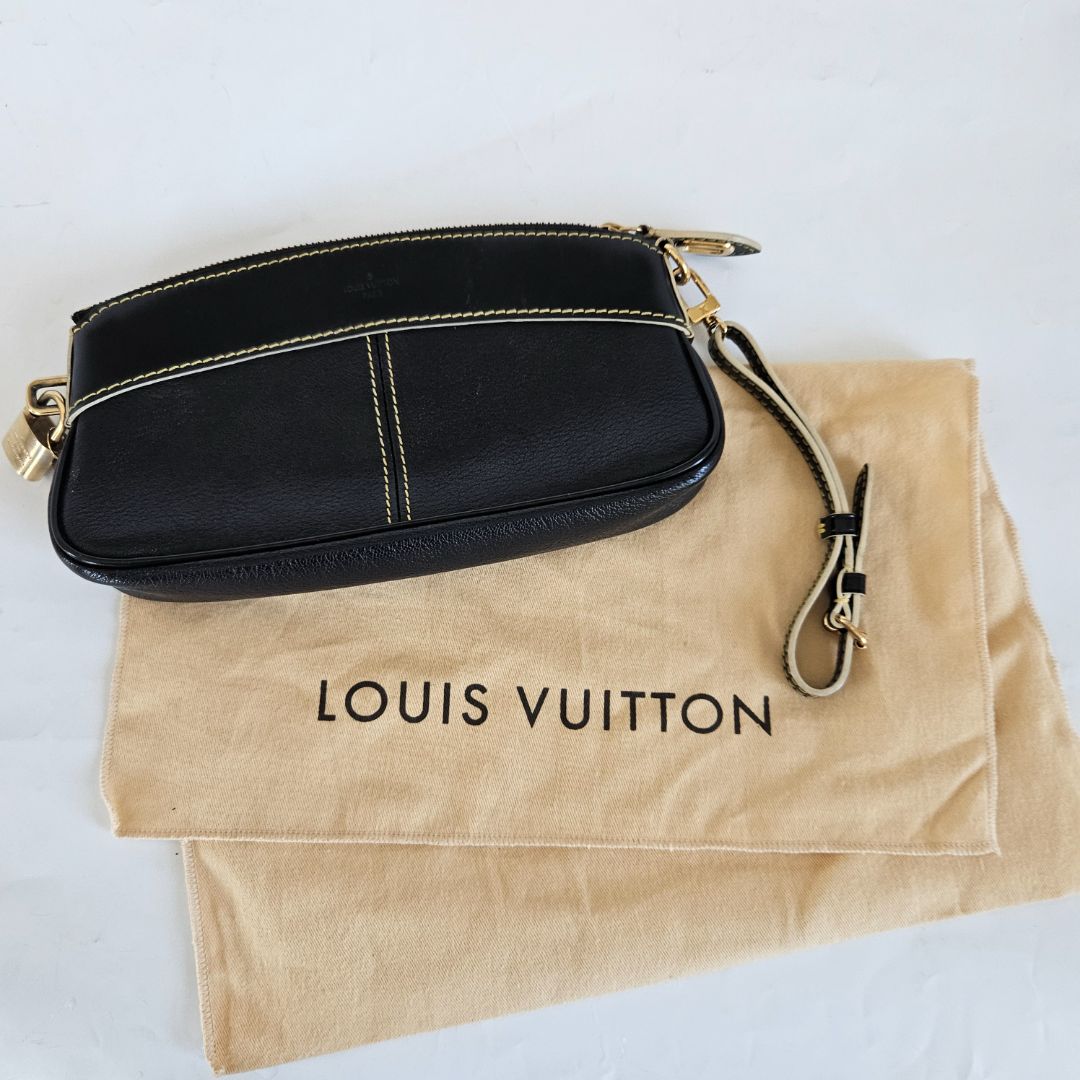 Louis Vuitton Black Suhali Lockit Clutch bag