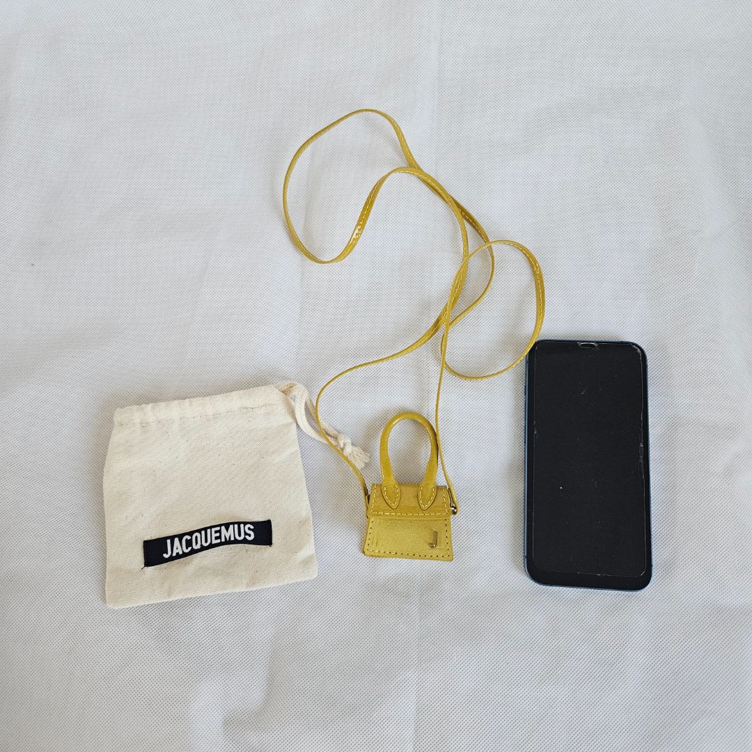 Jacquemus Le Petite Chiquito yellow crossbody bag