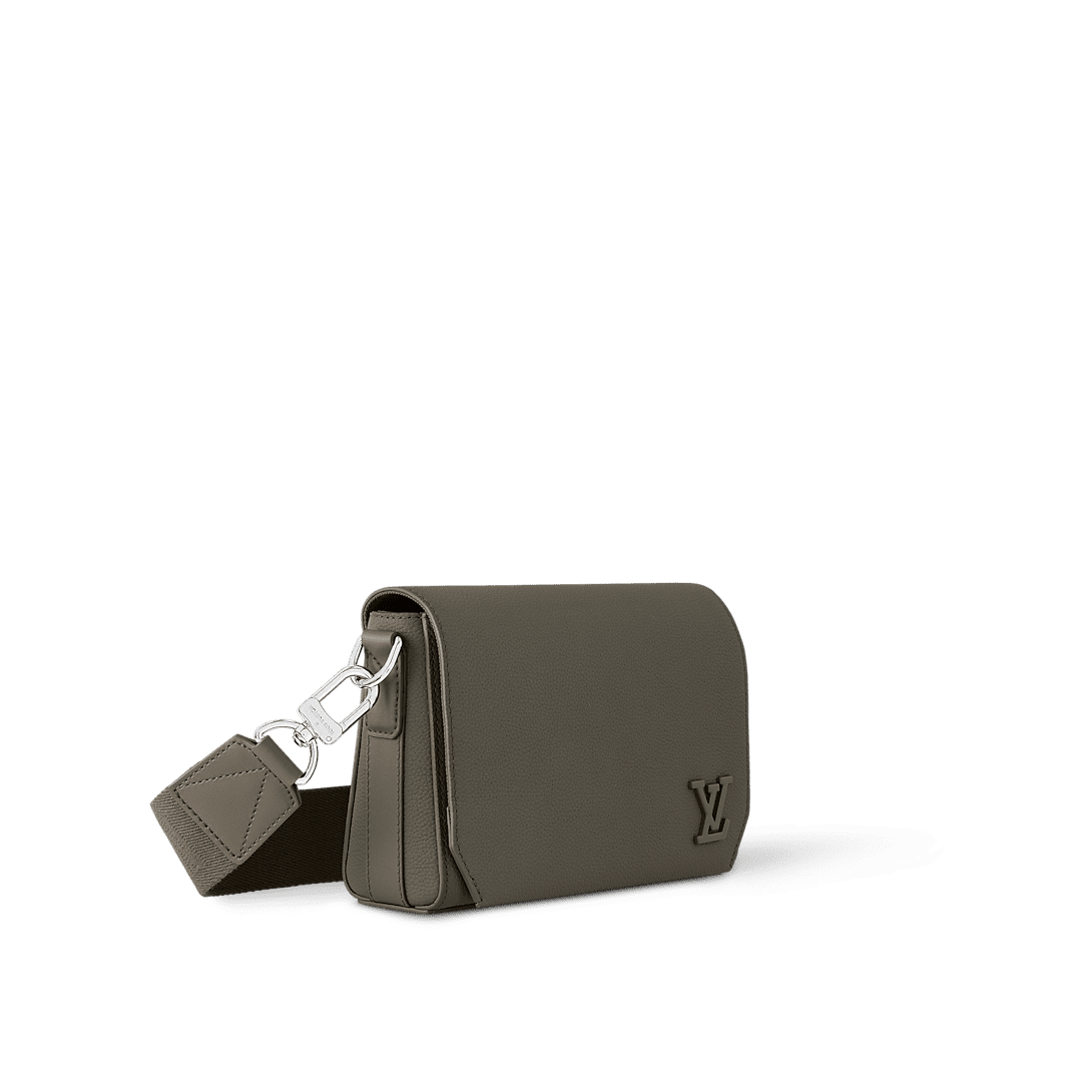 Louis Vuitton M25125 Takeoff Messenger PM