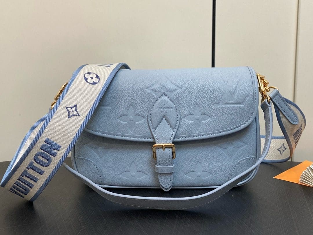 Louis Vuitton M46846 Diane