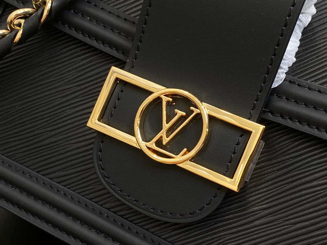 Louis Vuitton 2WAY Chain Leather Shoulder Bags