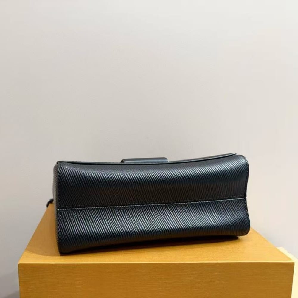 LOUIS VUITTON TWIST MM BAG ALL BLACK 23CM M25325