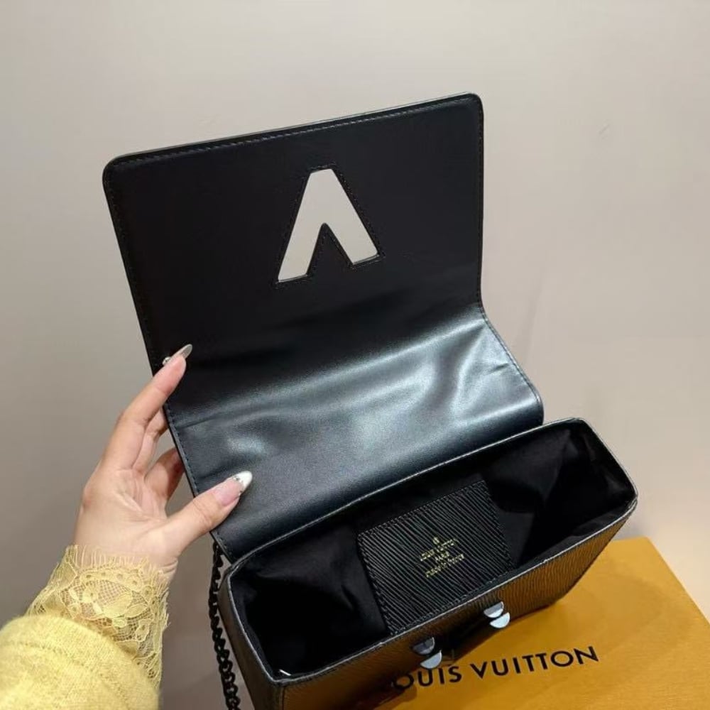 LOUIS VUITTON TWIST MM BAG ALL BLACK 23CM M25325
