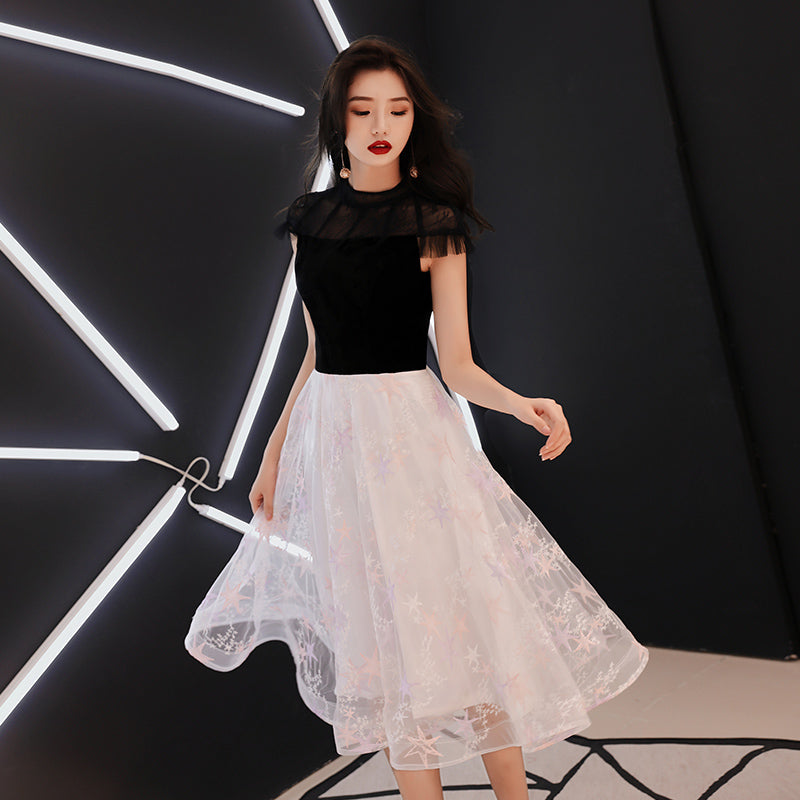 Black and white lace short prom dress 8362