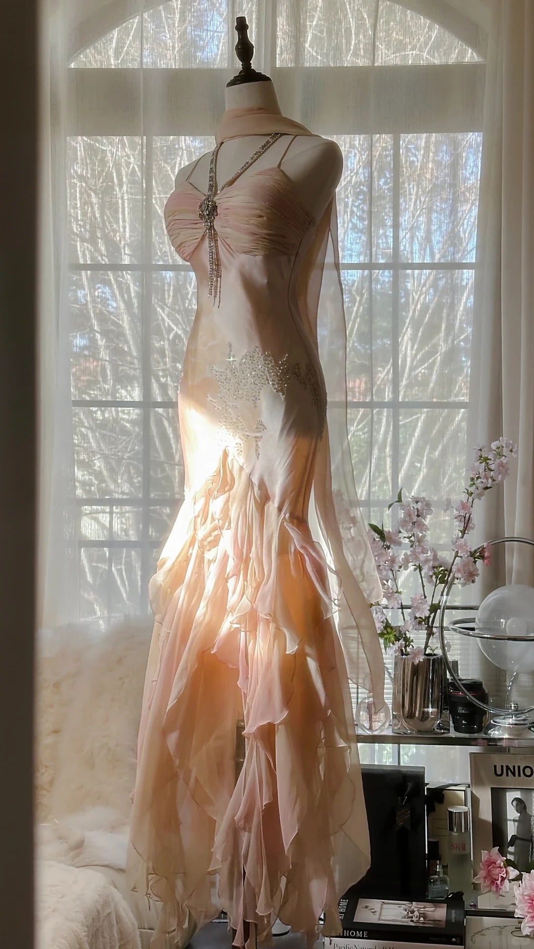 Light Pink Gorgeous Exquisite Beading Spaghetti Strap Long Chiffon Satin Ball Gown Evening Dress Birthday/Holiday Party Dress Prom Dress gh4064