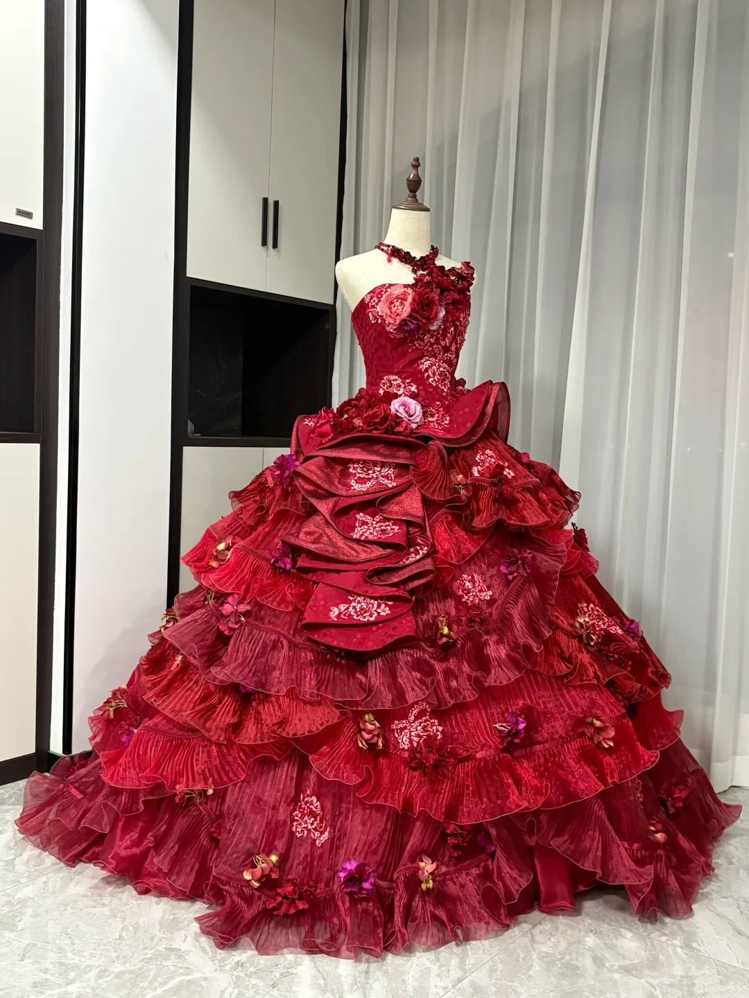 Red floral beaded maximalist long tulle ball gown 16th birthday dress Quinceanera Dress gh4738