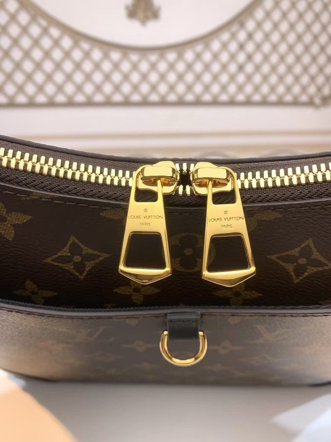 Louis Vuitton M45353 Odéon PM