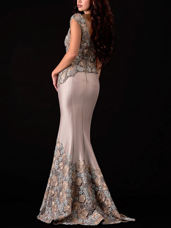 V-neck Lace Maxi Dress