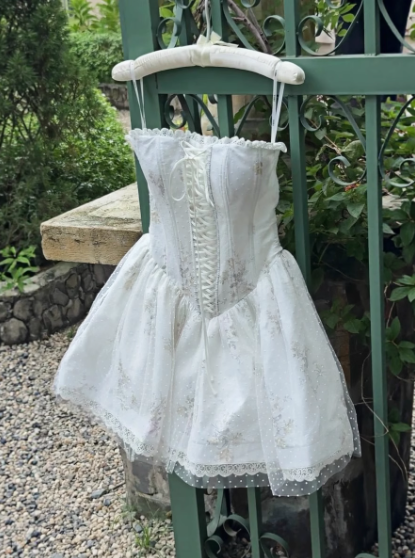 Cute A line Strapless White Party Dresses Short Formal Homecoming Dresses Night Chic Elegant Cocktail Dresses 16th Birthday Outfits Hoco Dress DH2760