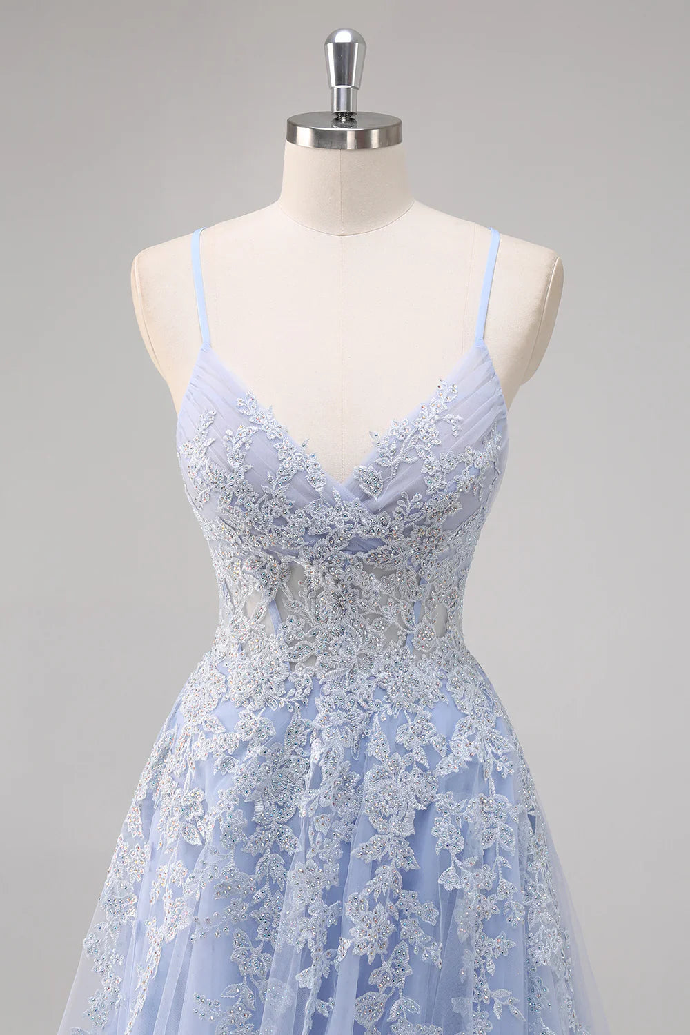 Lavender A Line Spaghetti Straps Appliques Beaded Tulle Long Prom Dress Graduation Prom with Slit SH2651