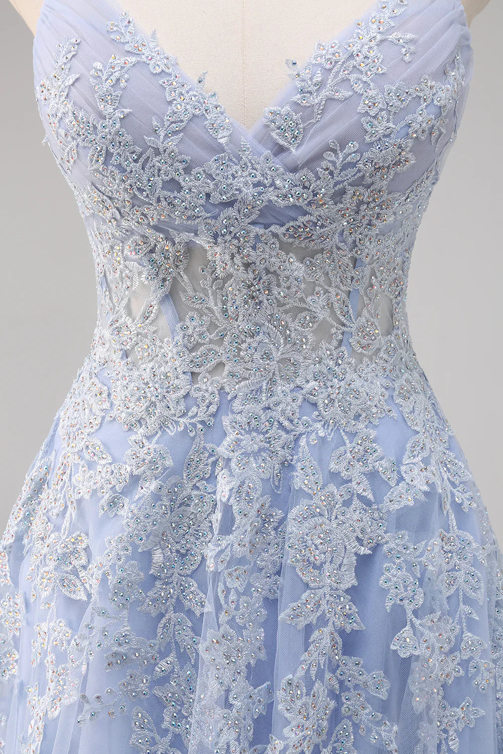 Lavender A Line Spaghetti Straps Appliques Beaded Tulle Long Prom Dress Graduation Prom with Slit SH2651