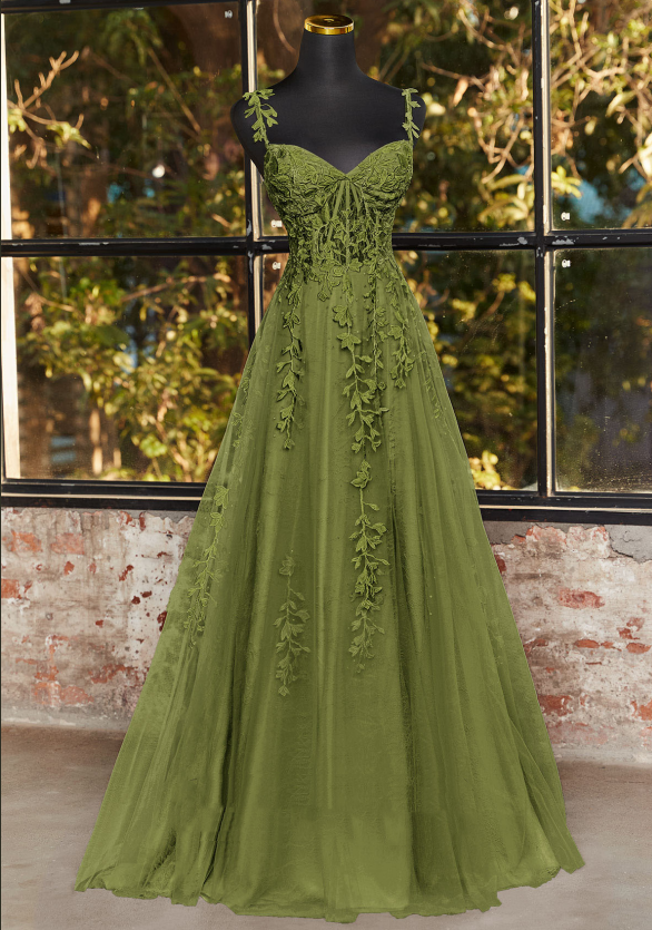 A-line V Neck Sleeveless Sweep Train Tulle Prom Dress with Appliqued Beading Evening Dresses DP302