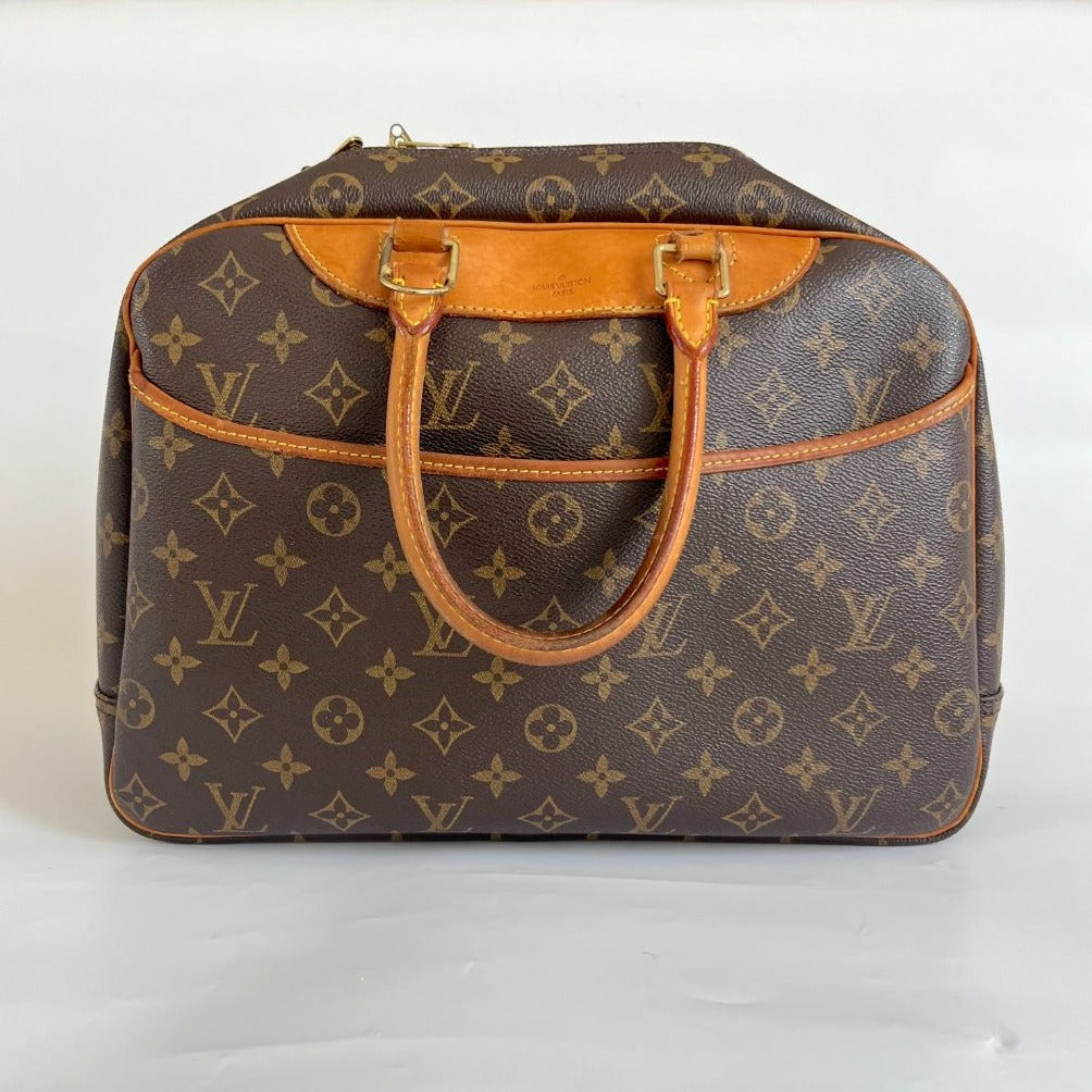 Louis Vuitton Monogram Canvas Deauville Bag