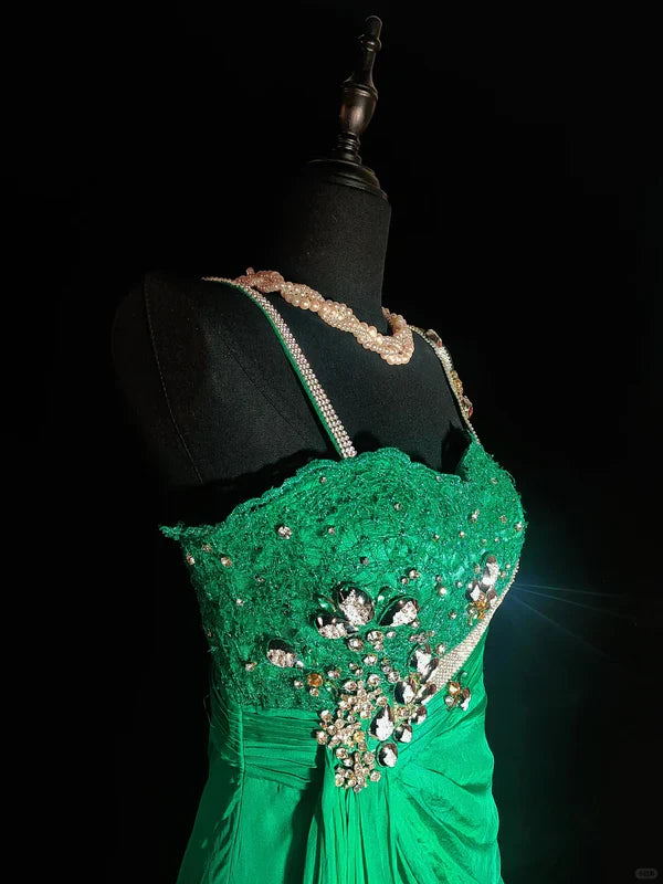 Green Vintage Fashion Elegant Exquisite Beaded Lace Long Satin Floor Length Trailing Ball Gown Evening Gown Party Dress gh3816