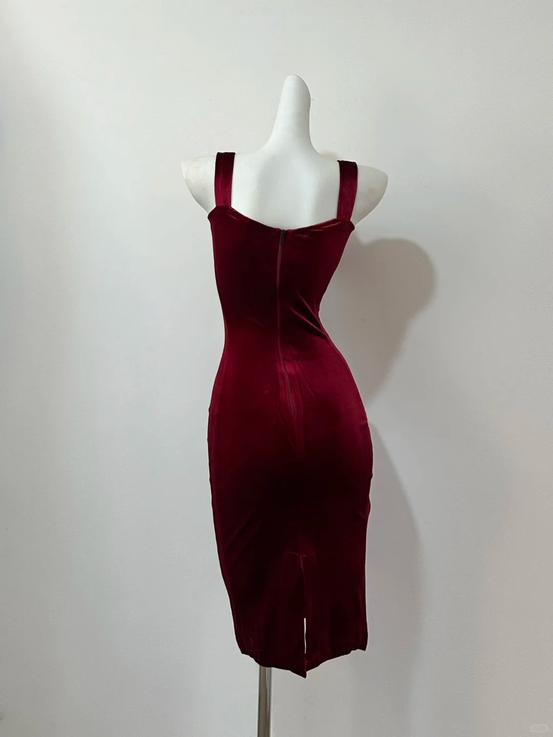 Red Stylish Elegant Short Velvet Homecoming Dress Prom Dress Evening Dress Party Dress Prom Dress gh4042