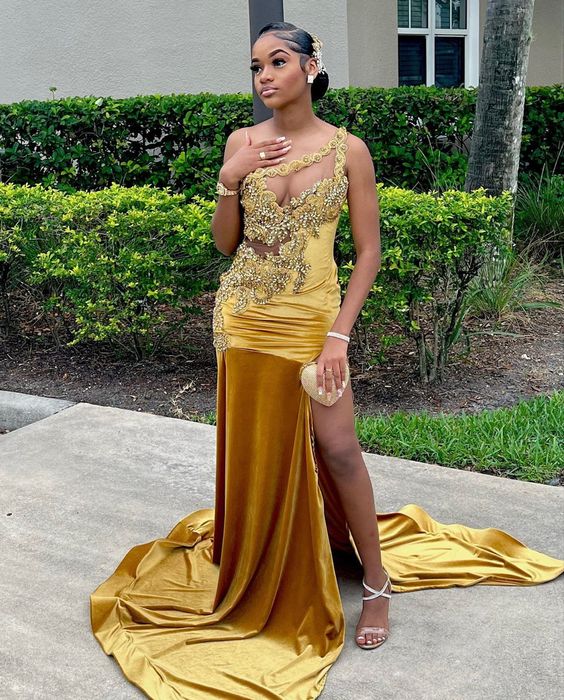 Stunning and Elegant Princess Party Wear Gown Prom Dresses fg1137