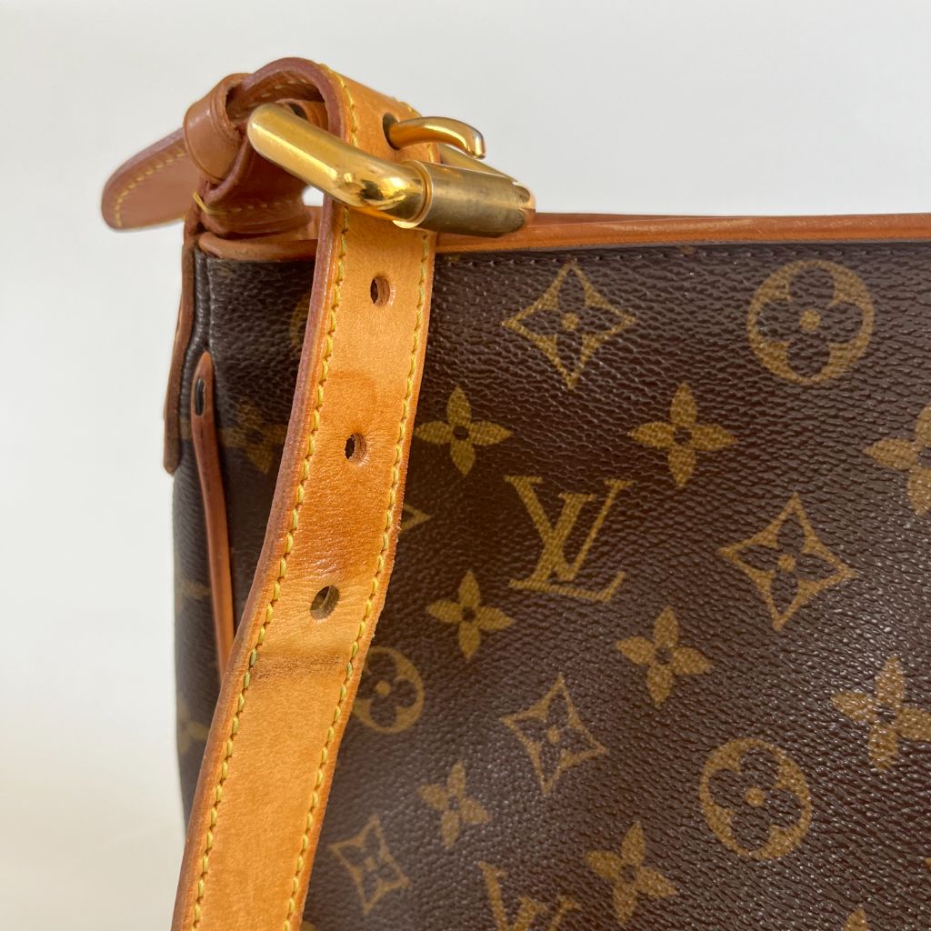Louis Vuitton monogram canvas Hudson shoulder bag,