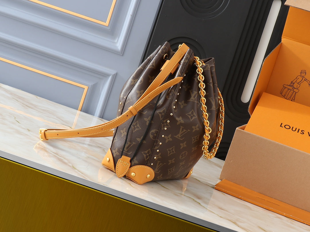 Louis Vuitton LV Classic Noé Handbag Tote Bag 23x27x8cm