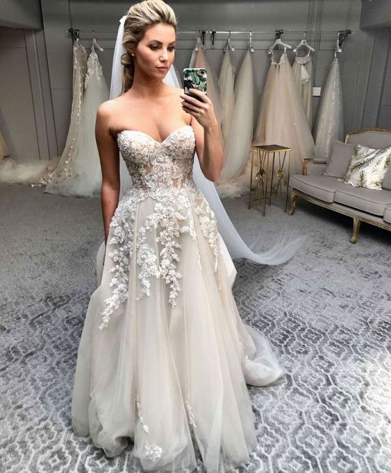 Sweetheart Tulle Wedding Dresses Bridal Gown With Appliques Flowers cg24887
