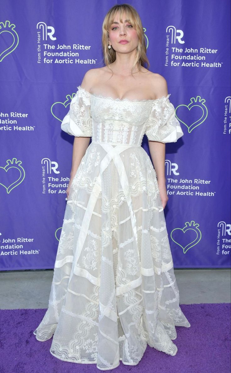 Pretty White A Line Puff Lace Tulle Wedding Dress Party Dress Evening Dress SH3603