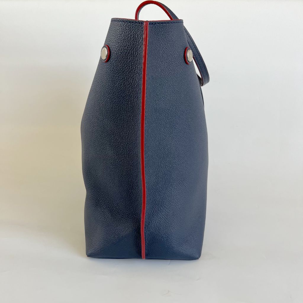 Louis Vuitton navy leather Lockme Go Tote bag