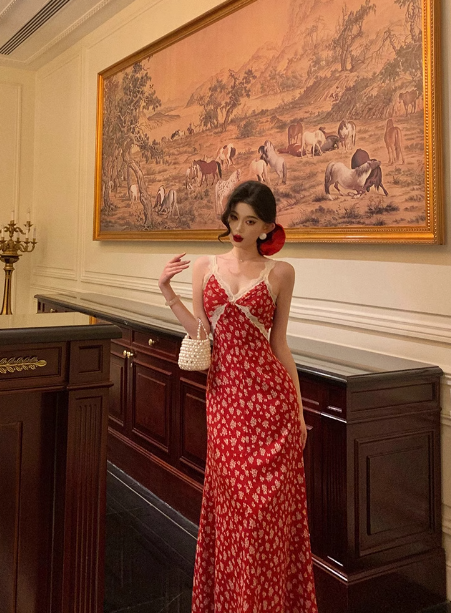 Cute A line V Neckline Red Floral Sleeveless 18th Birthday Dress Party Gown Birthday Outfits For Women DP0207