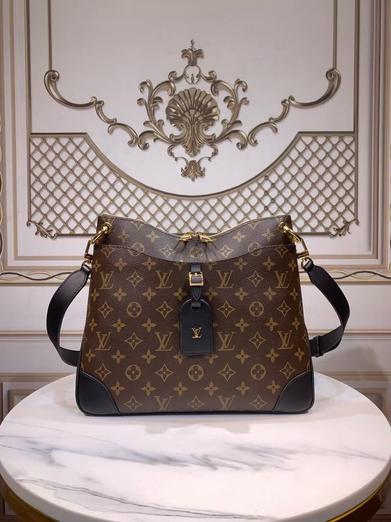 Louis Vuitton M45353 Odéon PM