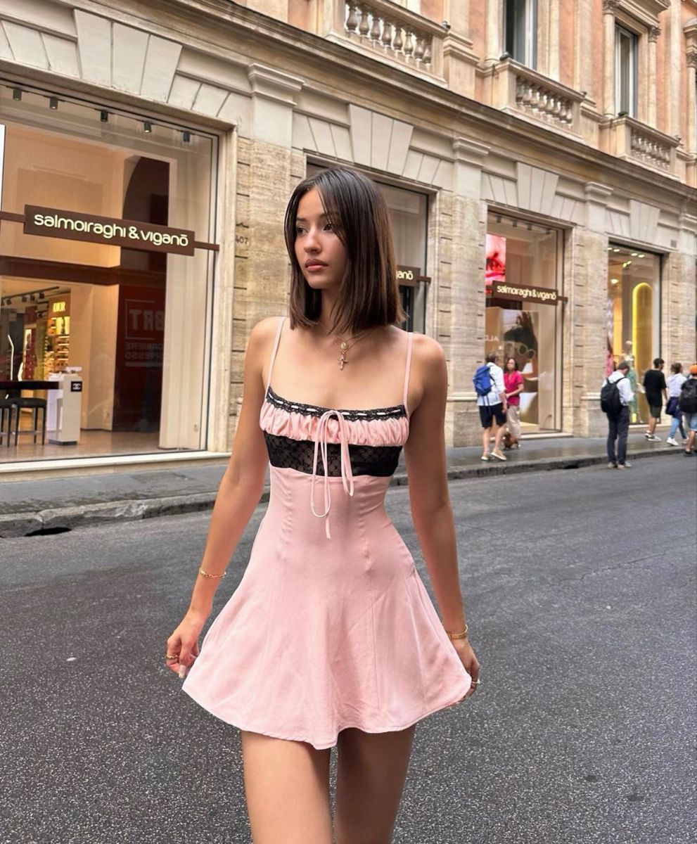 Cute Pink A Line Spaghetti Strap Black Lace Satin Homecoming Dress Cocktail Dress Outfits SH3917