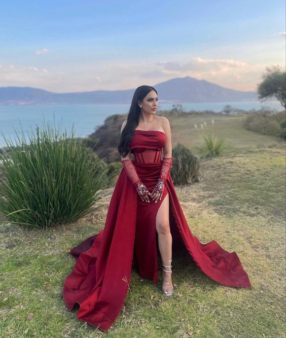 Strapless Evening Dress Prom Wear High Slit Burgundy dress with Gloves fg5252