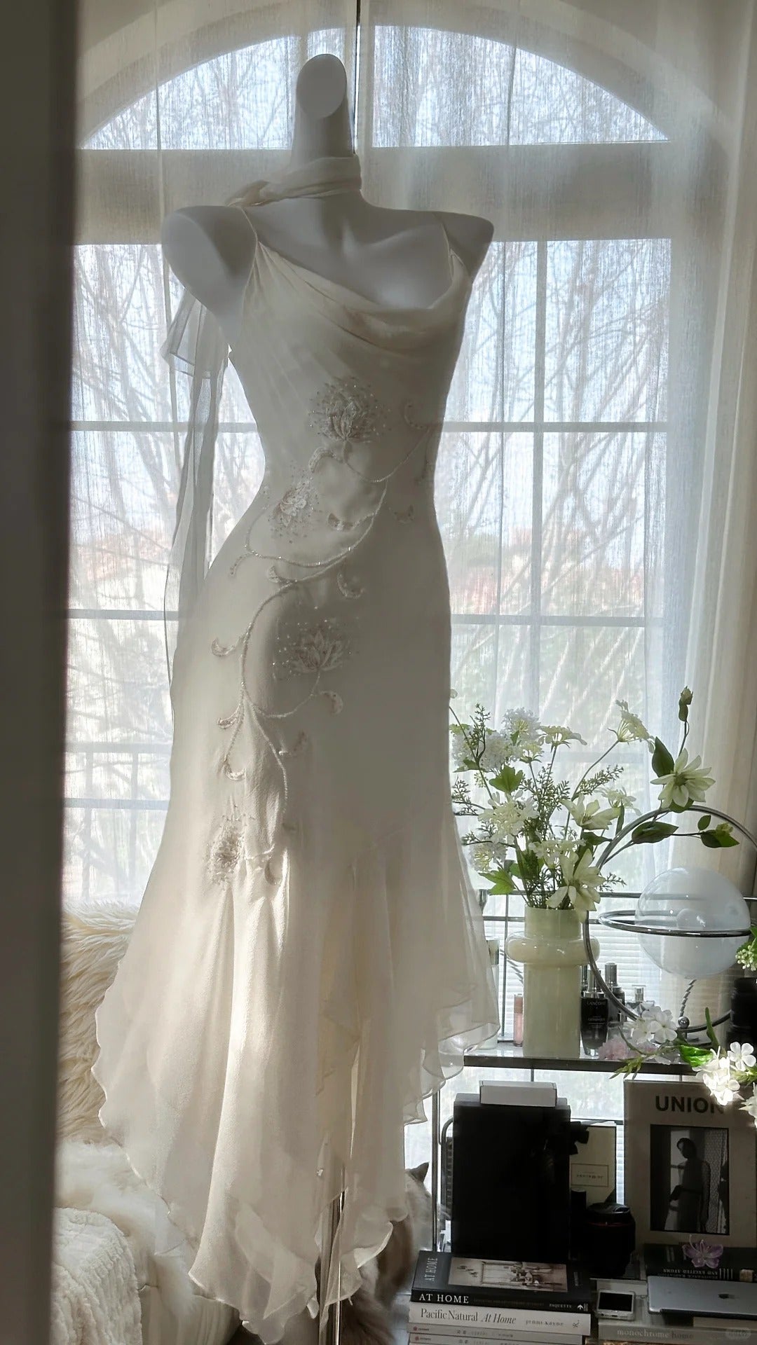 Ivory White Elegant Fashion Exquisite Floral Beading Long Chiffon Ball Gown Evening Dress Party Dress gh4006