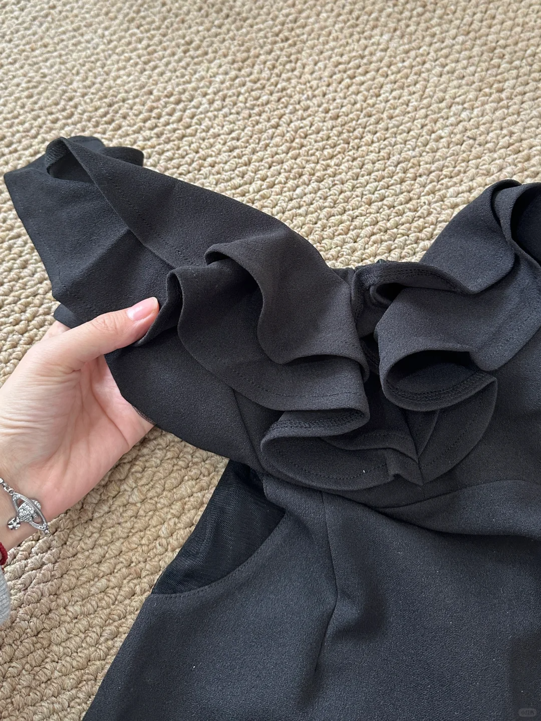 Red/Black Fashion Elegant Ruffle Neckline Short Satin Homecoming Dress Prom Dress Evening Dress Party Dress Ball Gown gh4043
