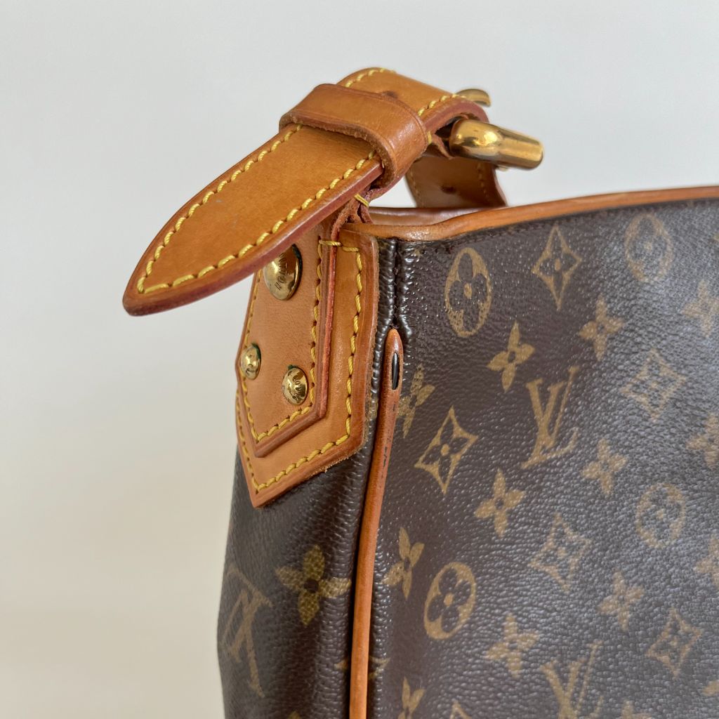 Louis Vuitton monogram canvas Hudson shoulder bag,