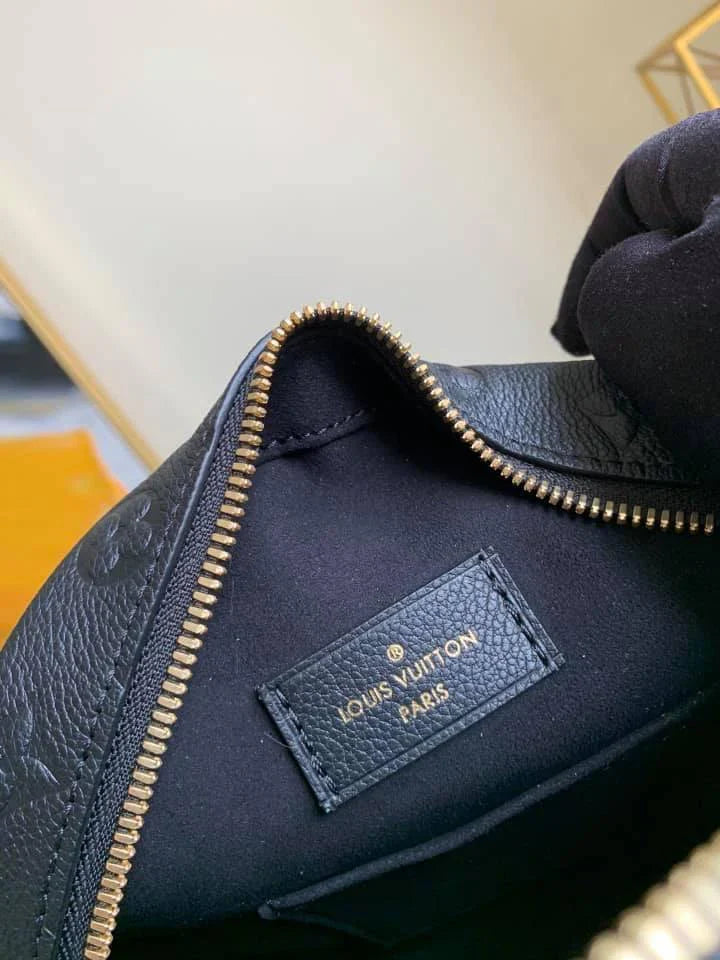 LOUIS VUITTON BOITE CHAPEAU SOUPLE  BAG