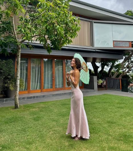 Fitted Backless Prom Dress Long Evening Gown Woman Elegant