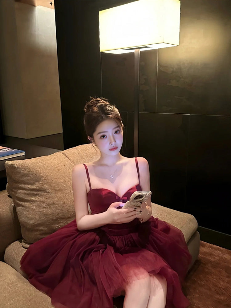 Sexy A line Spaghetti Straps Burgundy Tulle Mini Short Formal 8th Grade Homecoming Dresses Summer Middle School Hoco Dress Homecoming Outfits Birthday Outfit DH1052