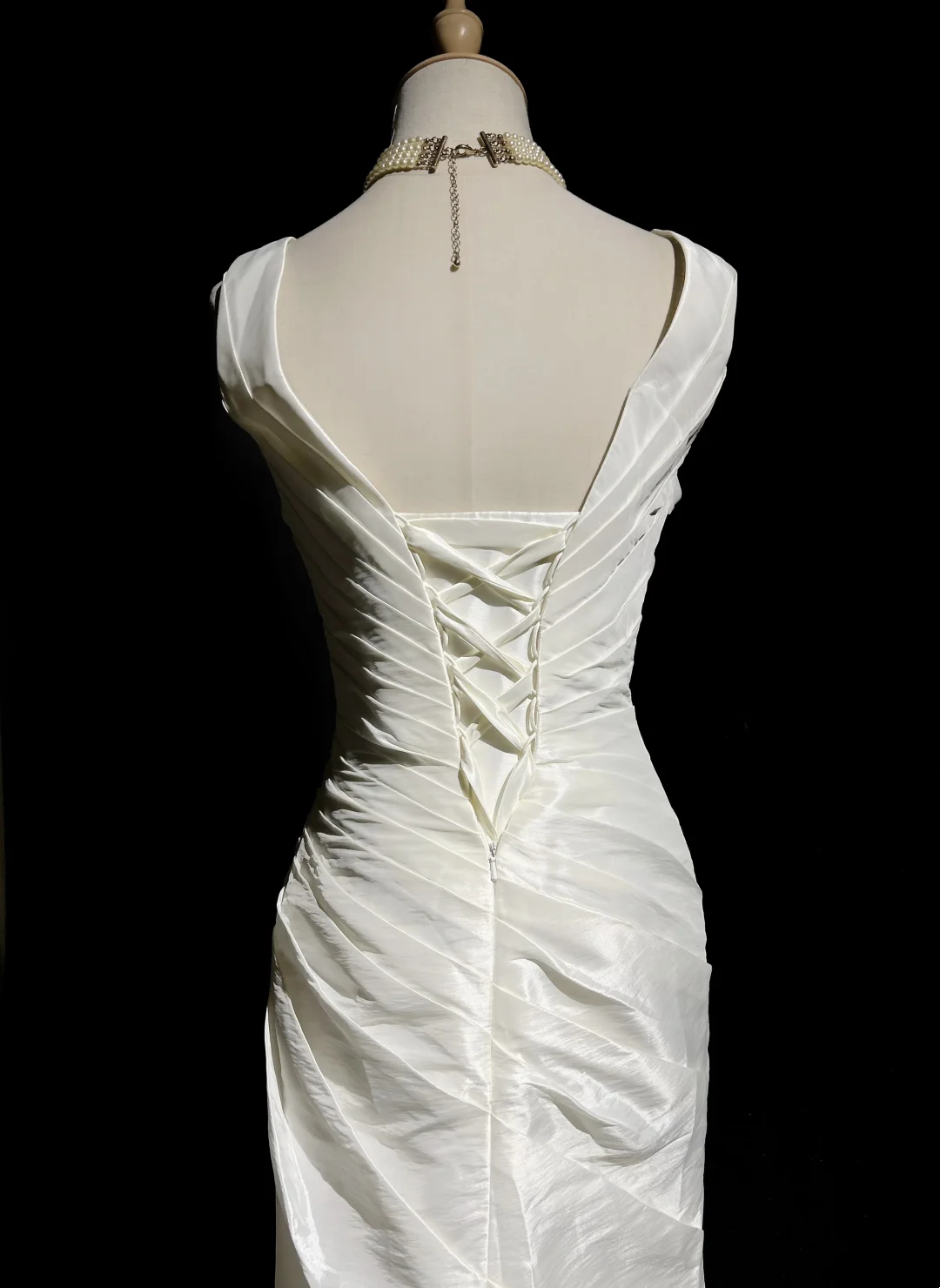 Unique Wedding Dress Mermaid V Neck White Taffeta Appliques 90s Wedding Dresses Vintage Bridal Gowns DH1165