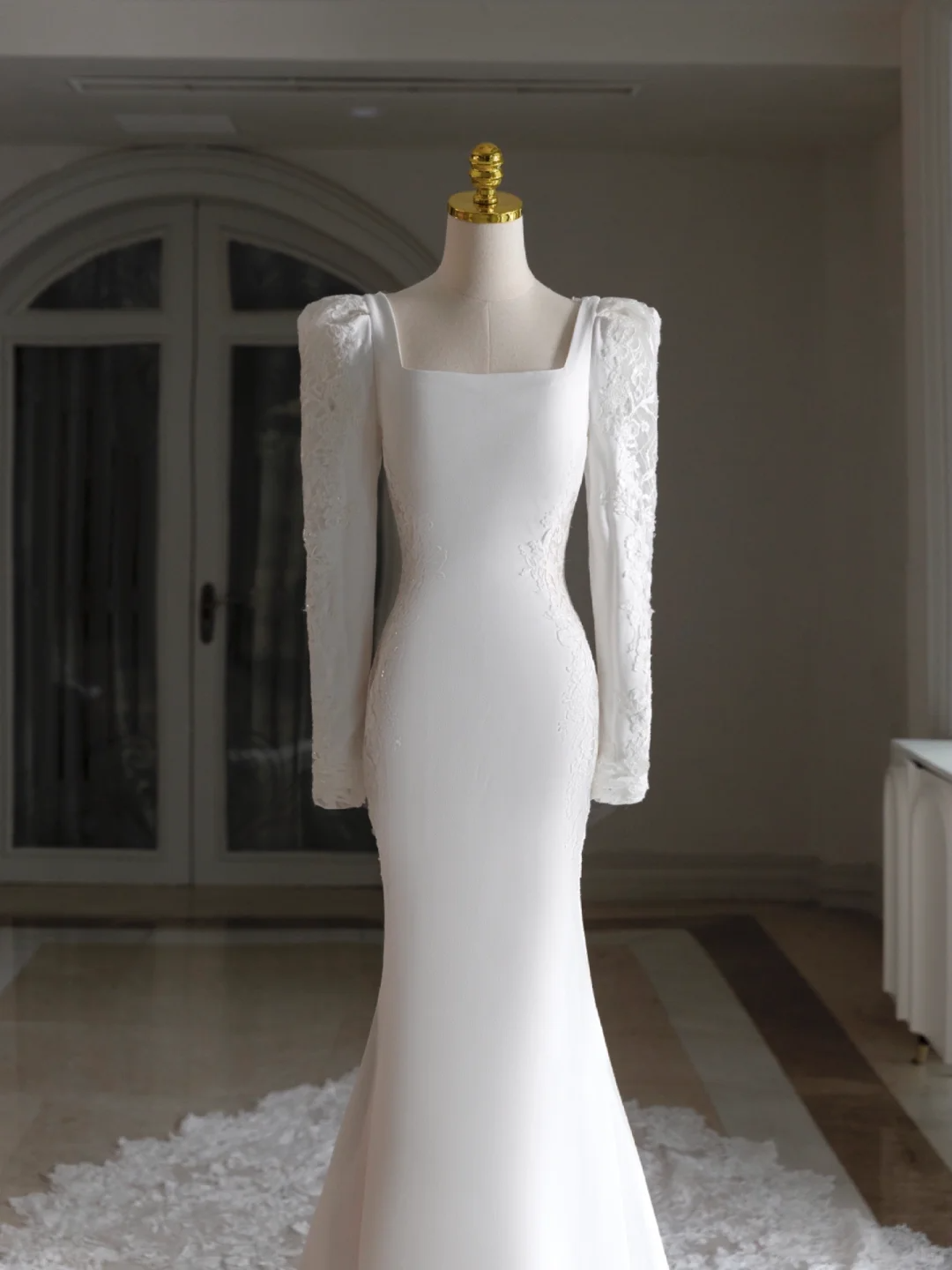 Simple Mermaid Square Neck Long Sleeves Satin Wedding Dress With Lace Wedding Dresses Modest Wedding Gowns Brides Dress DH1298