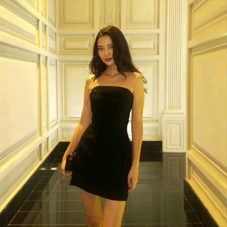 Classy A Line Strapless Satin Short Mini Formal 8th Grade Black Homecoming Dresses High School Hoco Court Dress Graduation Dress Hoco Outfits DH1810