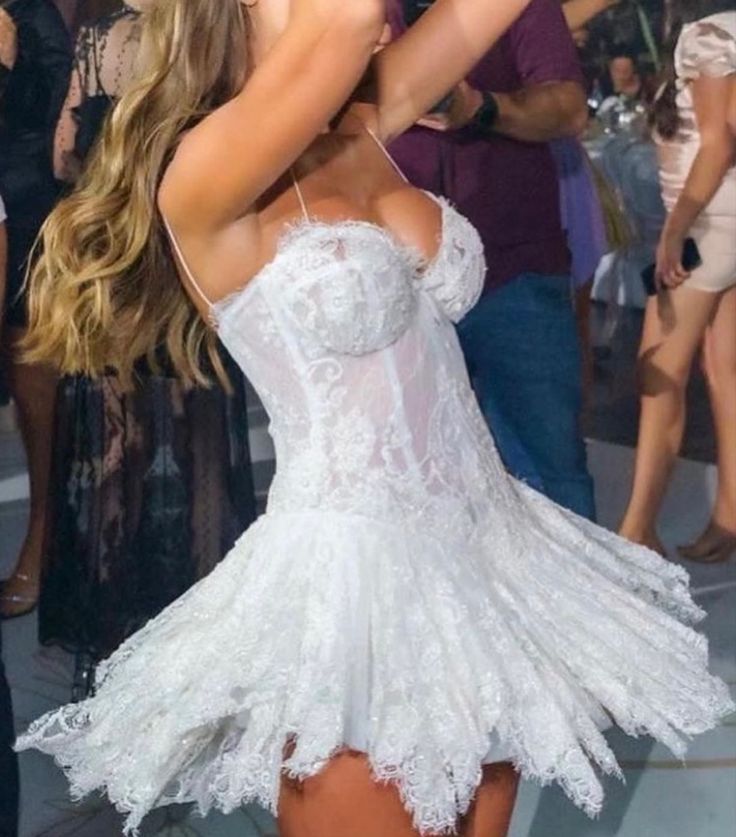 Fancy Short Hoco Dresses A line Spaghetti Straps Mini Formal 8th Grade Homecoming Dresses Summer Middle School White Lace Homecoming Outfits DH19