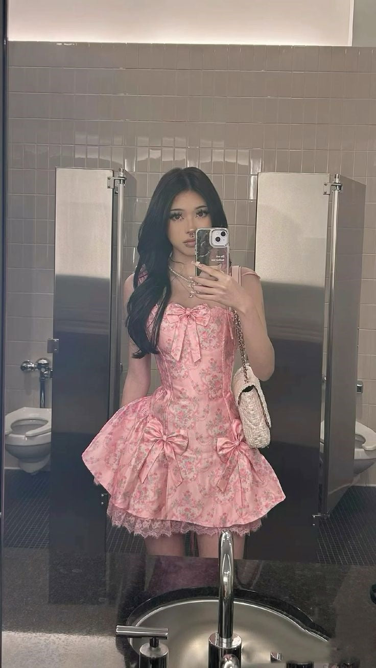 Classy A Line Spaghetti Straps Pink Satin Grad Dress Inspo Short Mini Formal 8th Grade Homecoming Dresses Middle School Hoco Court Dress Graduation Dress Cocktail Dress 16th Birthday Outfits DH1921