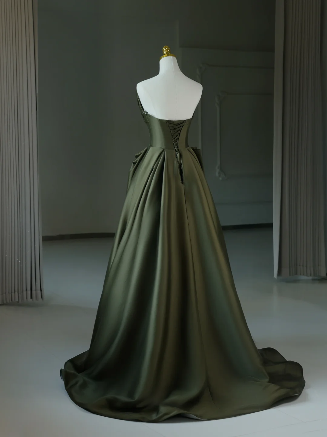 Simple A Line Sweetheart Satin Green Long Prom Dresses Party Dress 21st Birthday Outfits Graduation Dresses DH2070