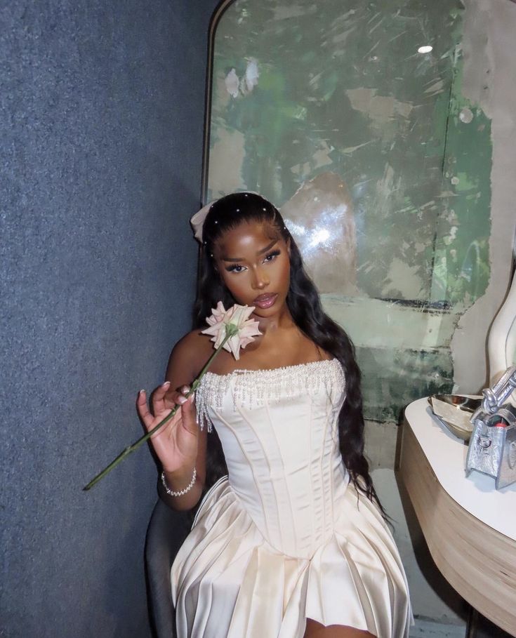 Cute A line Strapless Satin Formal Short Homecoming Dress Middle School Short 16th Birthday Outfits Graduation Dress Cocktail Dresses DH2160