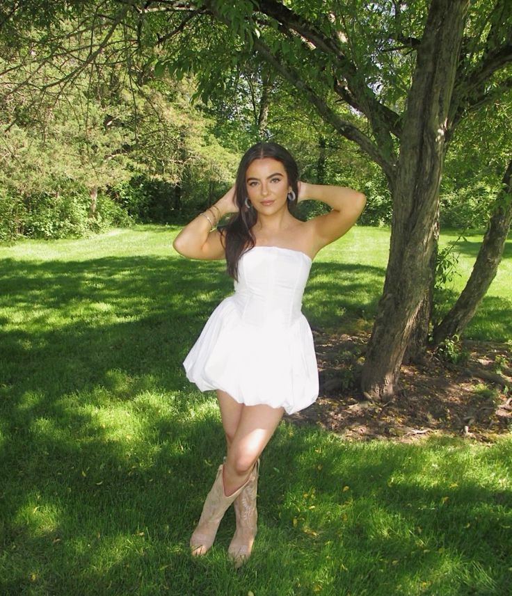 Pretty Ball Gown Strapless White Formal Homecoming Dresses Middle School Short 21st Birthday Outfits Graduation Dress Mini Cocktail Dresses DH2260