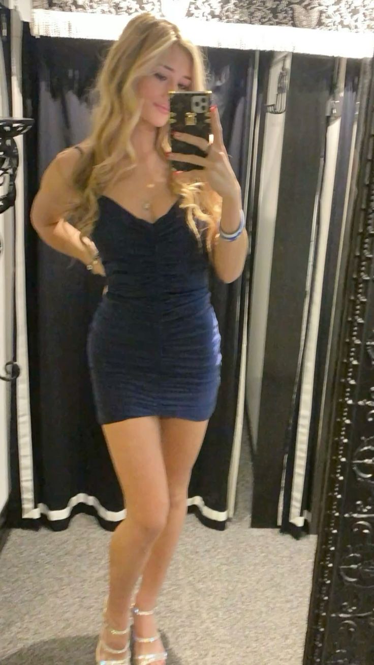 Pretty Sheath Spaghetti Straps Navy Blue Formal Homecoming Dresses Short 21st Birthday Outfits Graduation Dress Mini Cocktail Dresses DH2284