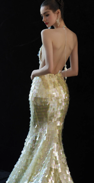 Chic Yellow Mermaid Evening Gowns V Neck Formal Dress Modest Sequin Sleeveless Long Prom Dresses DH2698